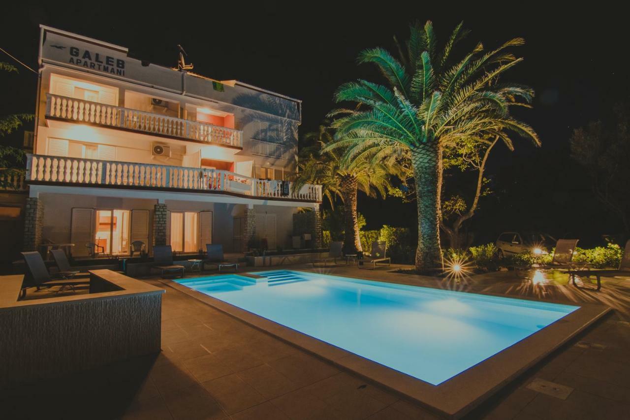 Pool Apartments Galeb نوفاليا المظهر الخارجي الصورة